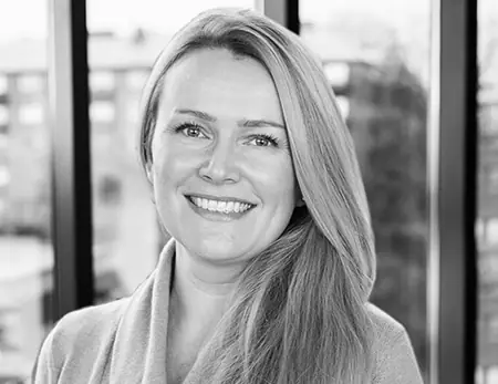 Marit H. Hjelmtvedt, Advokat